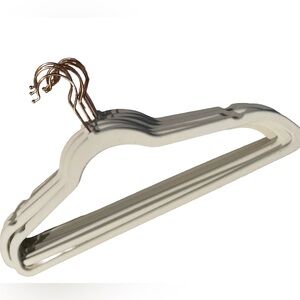 10 Cream Velvet Hangers